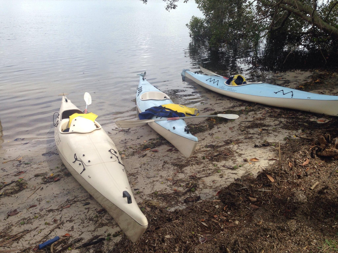 Blue Water Kayak Tours景点图片