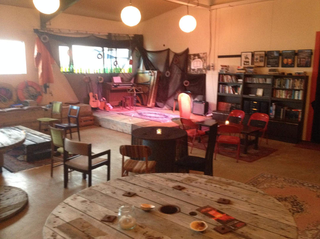 The Freezer Theatre-Snaefellsbaer必去景点