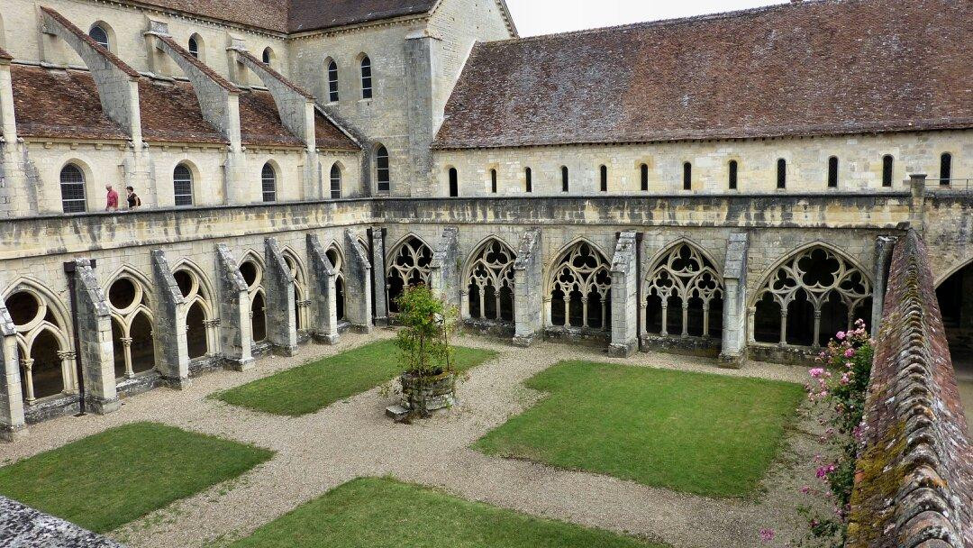 Abbaye de Noirlac-Bruere-Allichamps必去景点