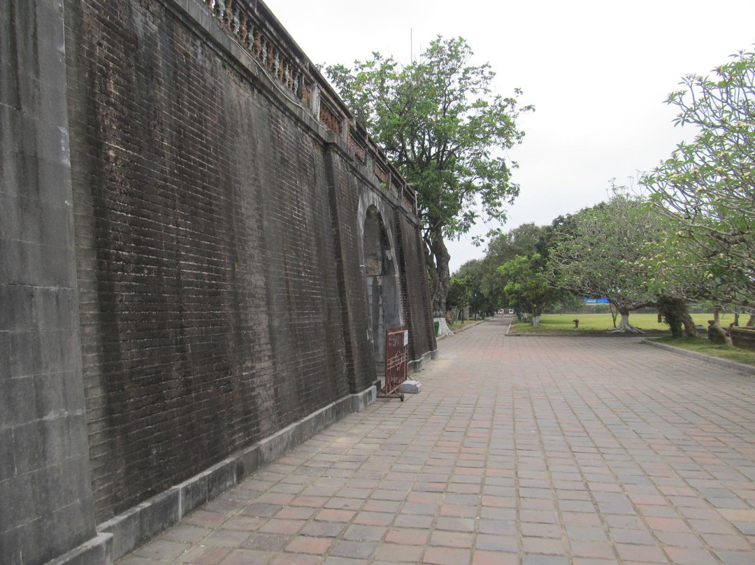The Noon Gate (Cua Ngo Mon)-顺化必去景点