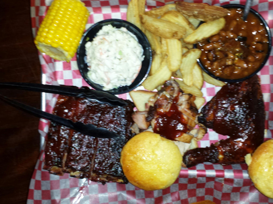 Famous Dave's Bar-B-Que