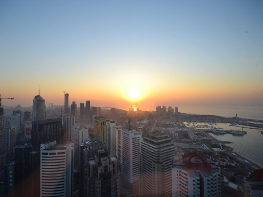 青岛五四广场海景美仑国际酒店主图