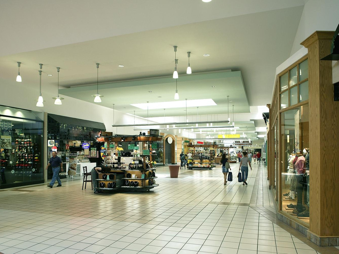 Parkdale Mall景点图片