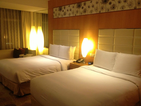 上海明捷万丽酒店主图