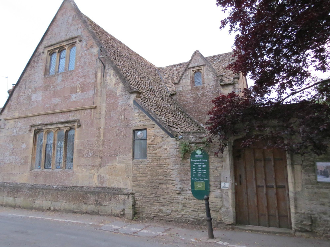Bampton Library景点图片
