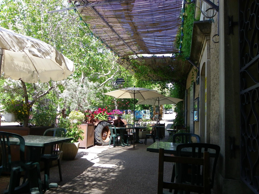Auberge de Rustreou主图
