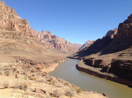 彩蝶大峡谷直升机旅游-博尔德城必去景点