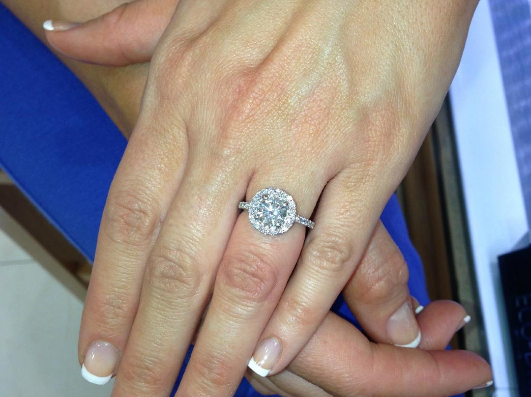 Ajanta Jewelers-圣 托马斯必去景点