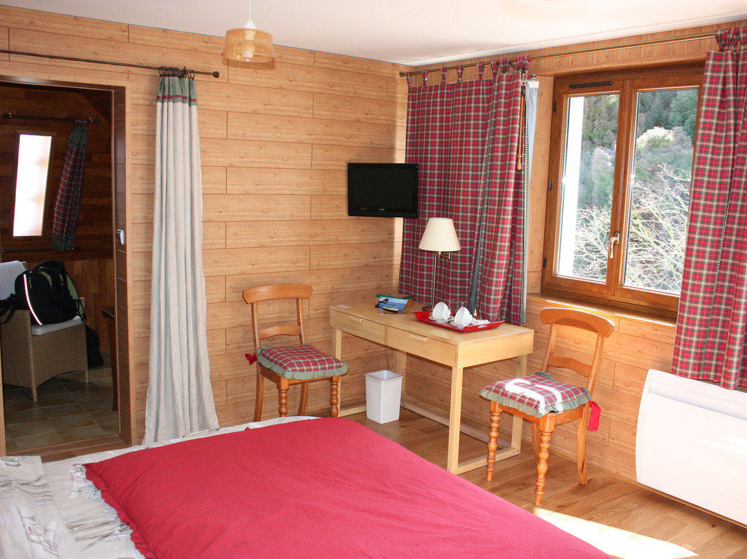 Sur la Corniche主图