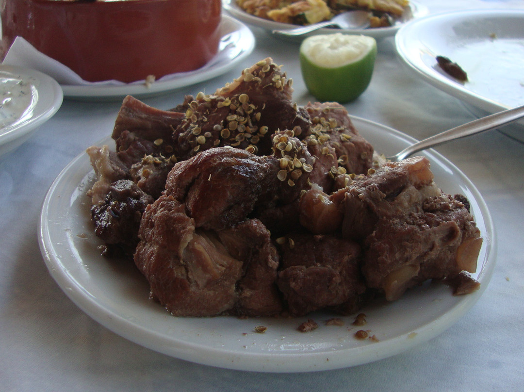 Vasa餐馆和美食-Pyrgos