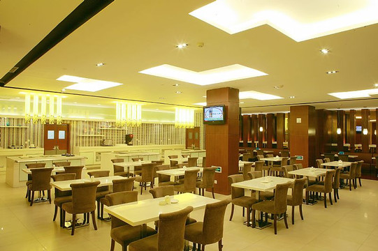 金桥中心智选假日酒店主图