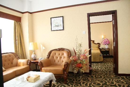 致远楼宾馆（青岛五四广场奥帆中心店）-客卧