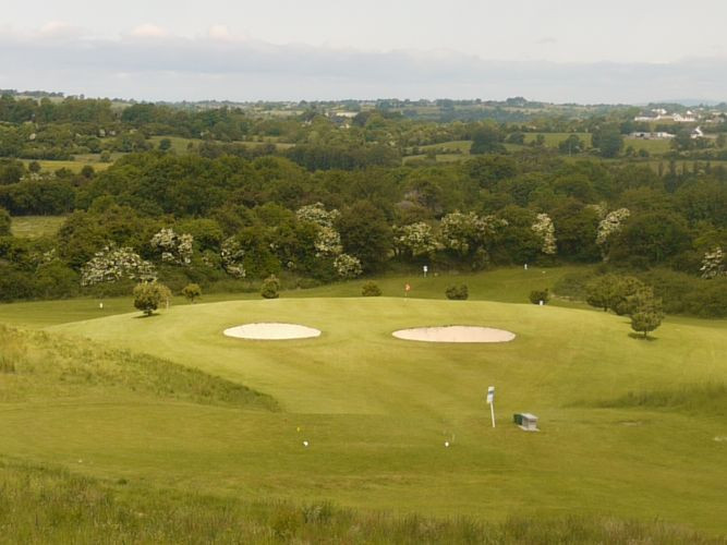 Mount Temple Golf Club-阿斯隆必去景点