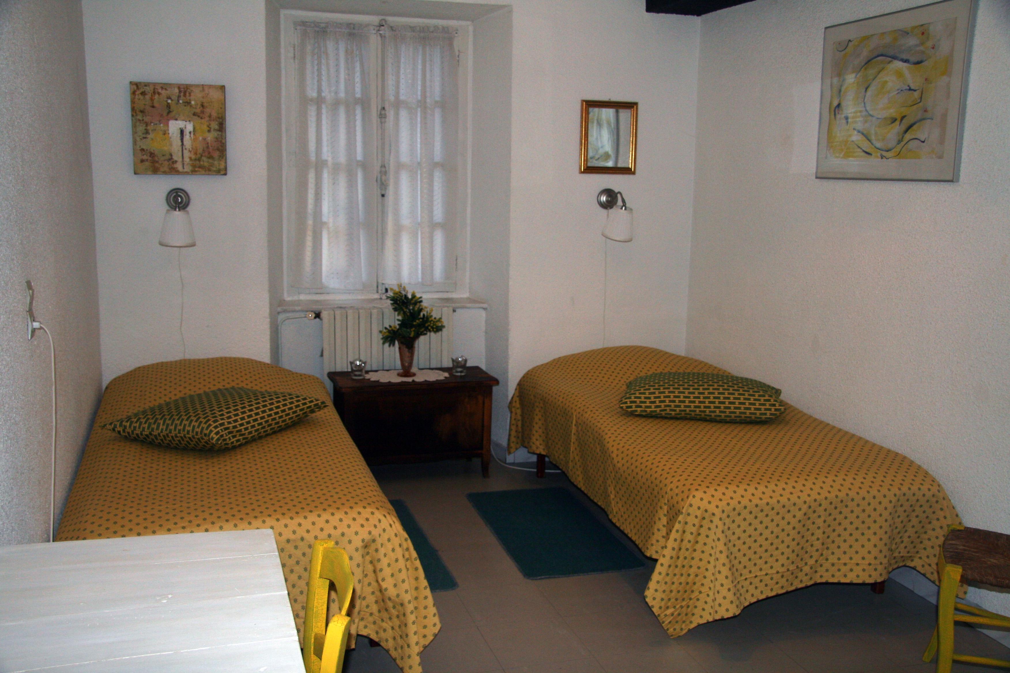 阿克萨特酒店-客卧