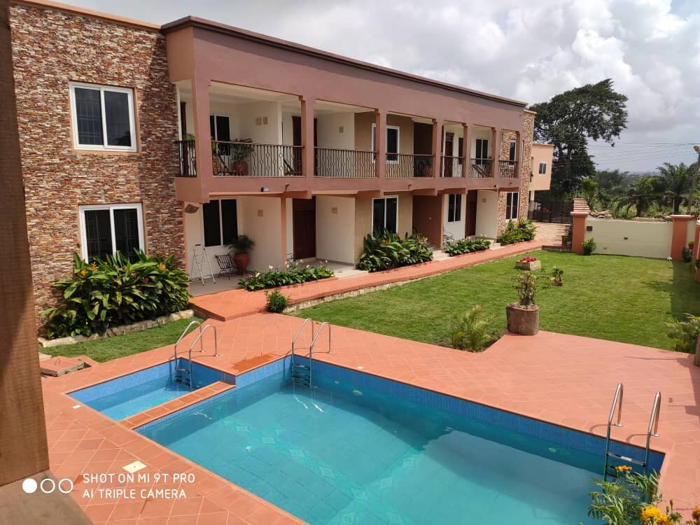 Bribong Suites