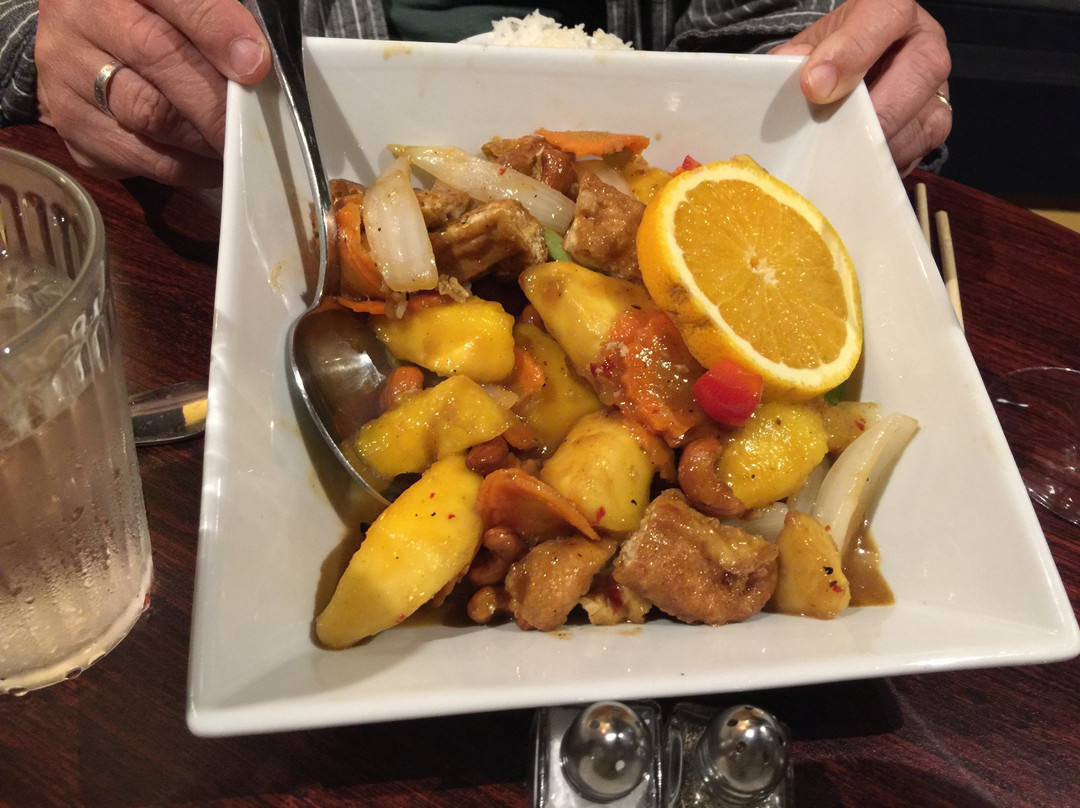 East Haddam餐馆和美食-Thai Riverside