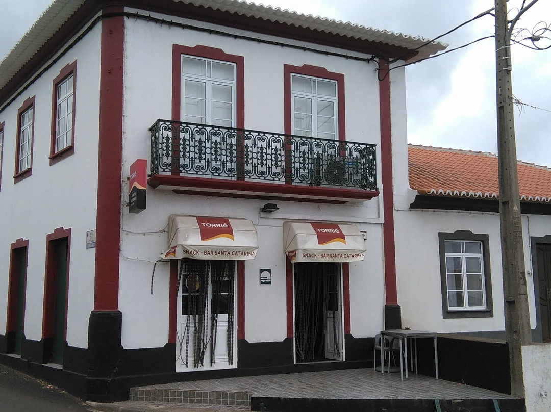Praia da Vitória餐馆和美食-Snack Bar Santa Catarina