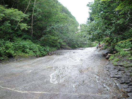 Kamuiwakka Hot Waterfall景点图片
