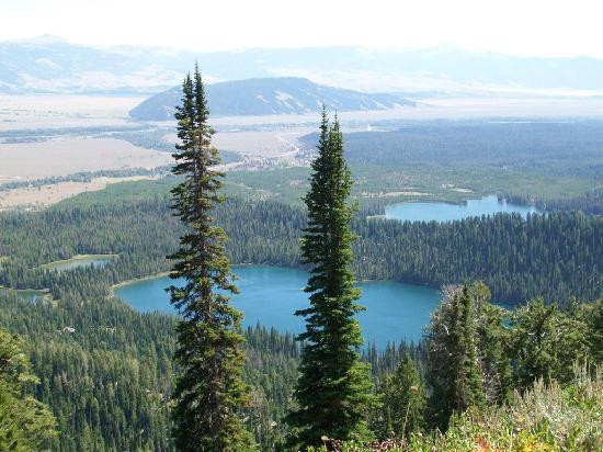 Amphitheater Lake-大提顿国家公园必去景点