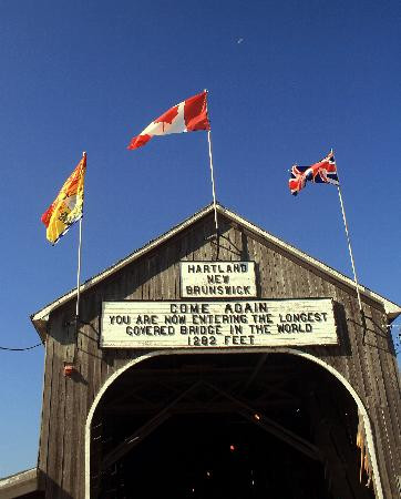 Hartland Covered Bridge-Hartland必去景点
