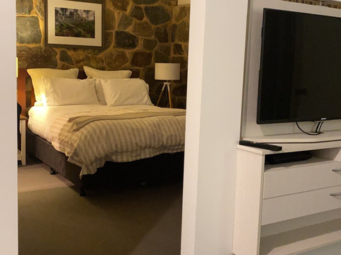 Bright Mystic Valley主图