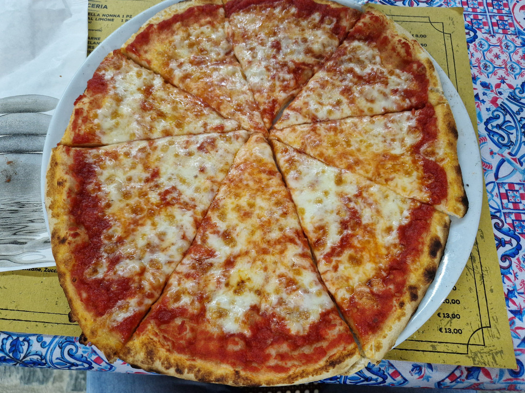 Trattoria Mari E Monti