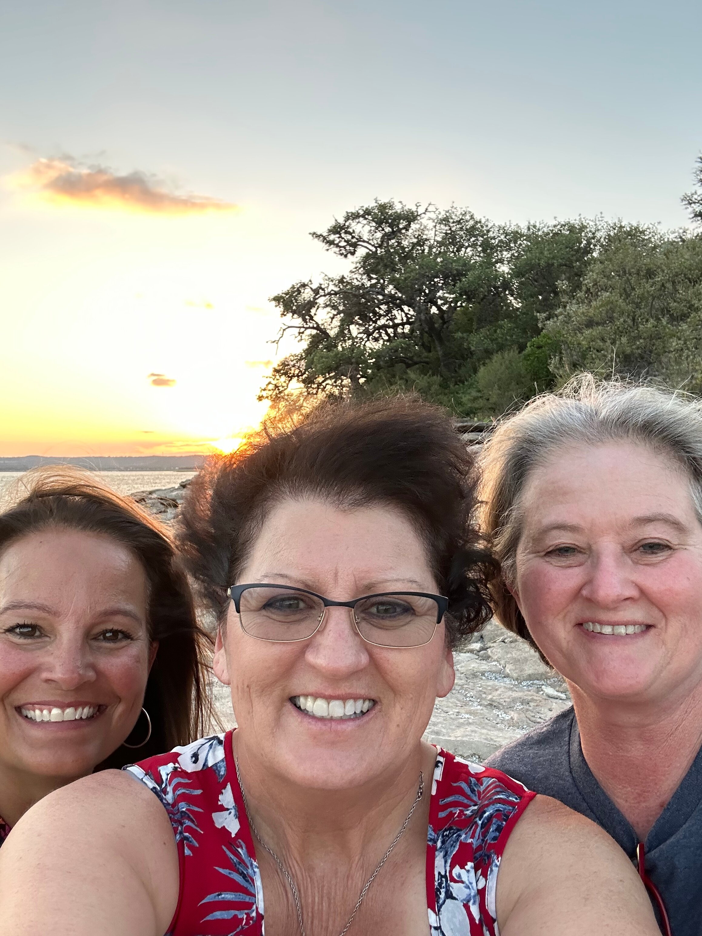 Rainbow Hearth Sanctuary and Retreat-官方