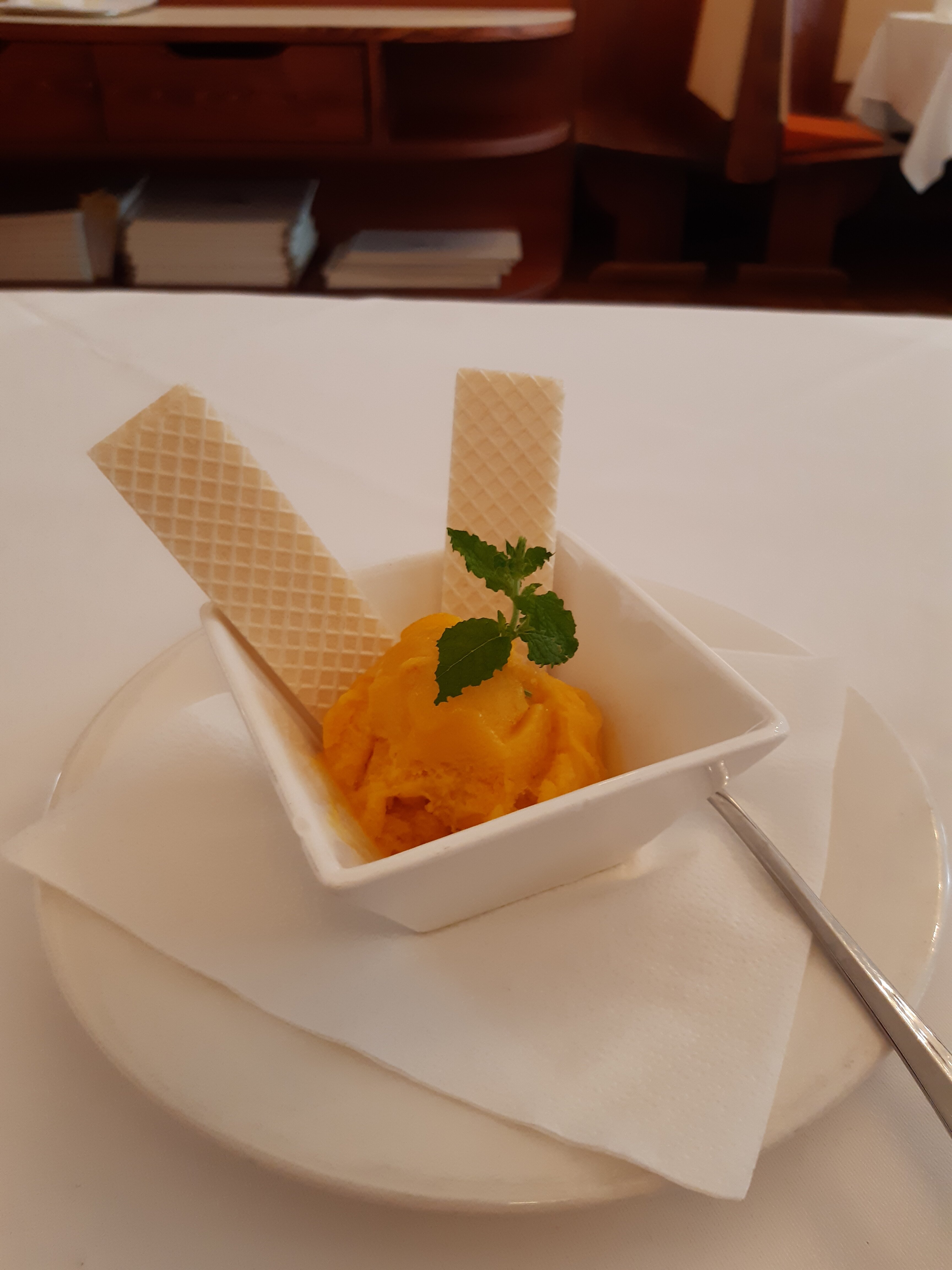 Hotel Goldenes Kreuz-餐饮