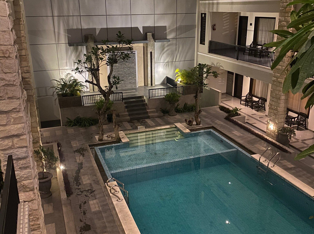 冕登穆利雅酒店及餐厅主图