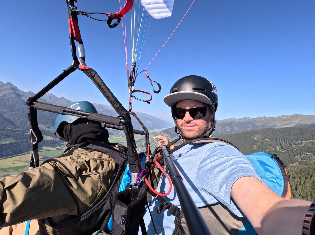 Sky-42 Paragliding景点图片