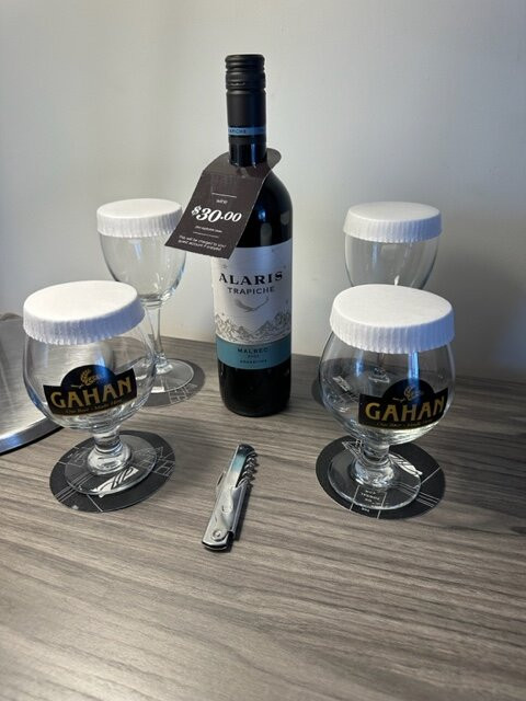 The Hotel on Pownal主图