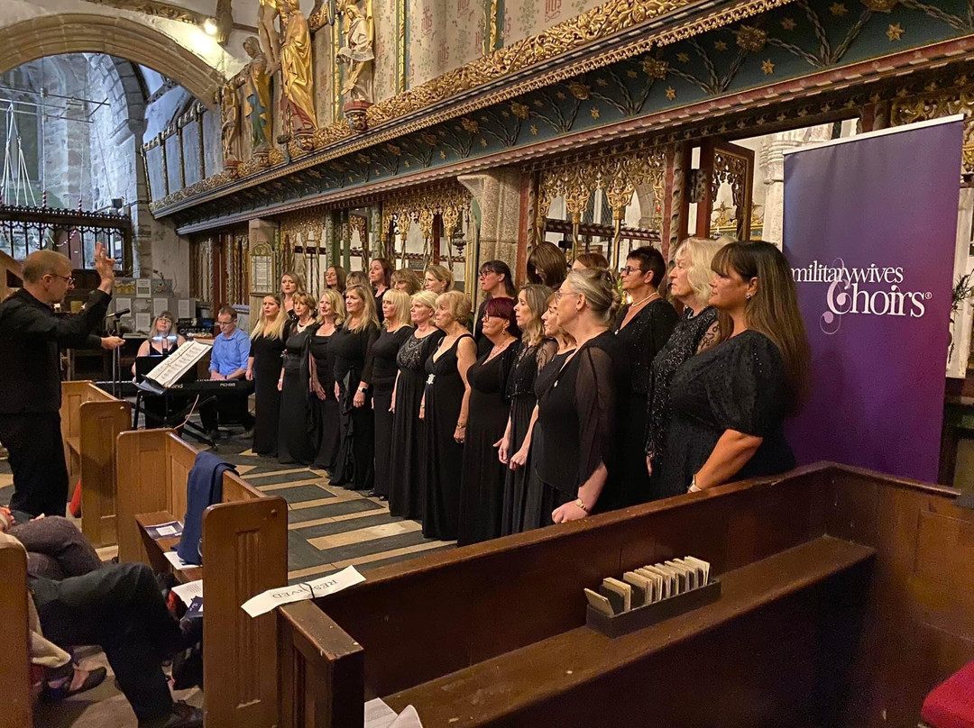 St Protus and St Hyacinth’s Church-Blisland必去景点