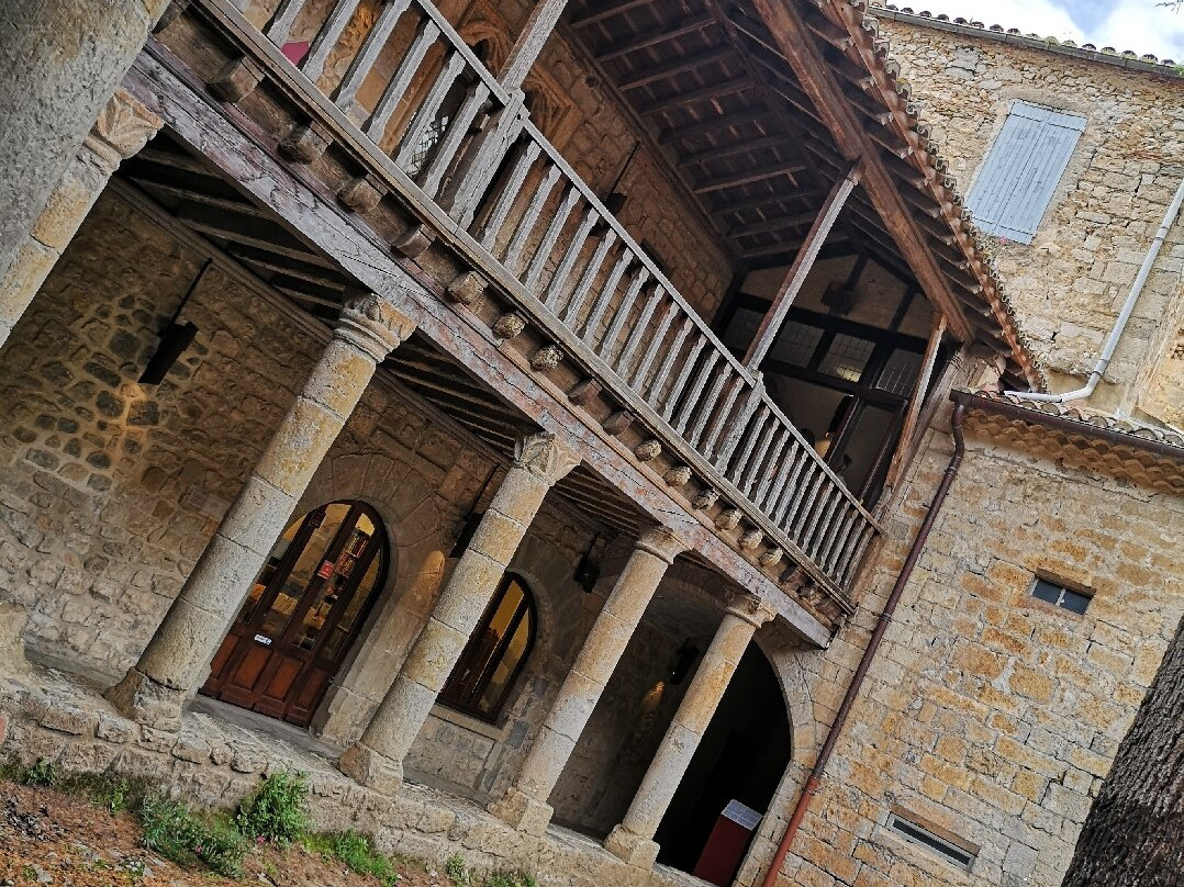 Abbaye Médiévale De Lagrasse, Centre Culturel Les Arts De Lire景点图片