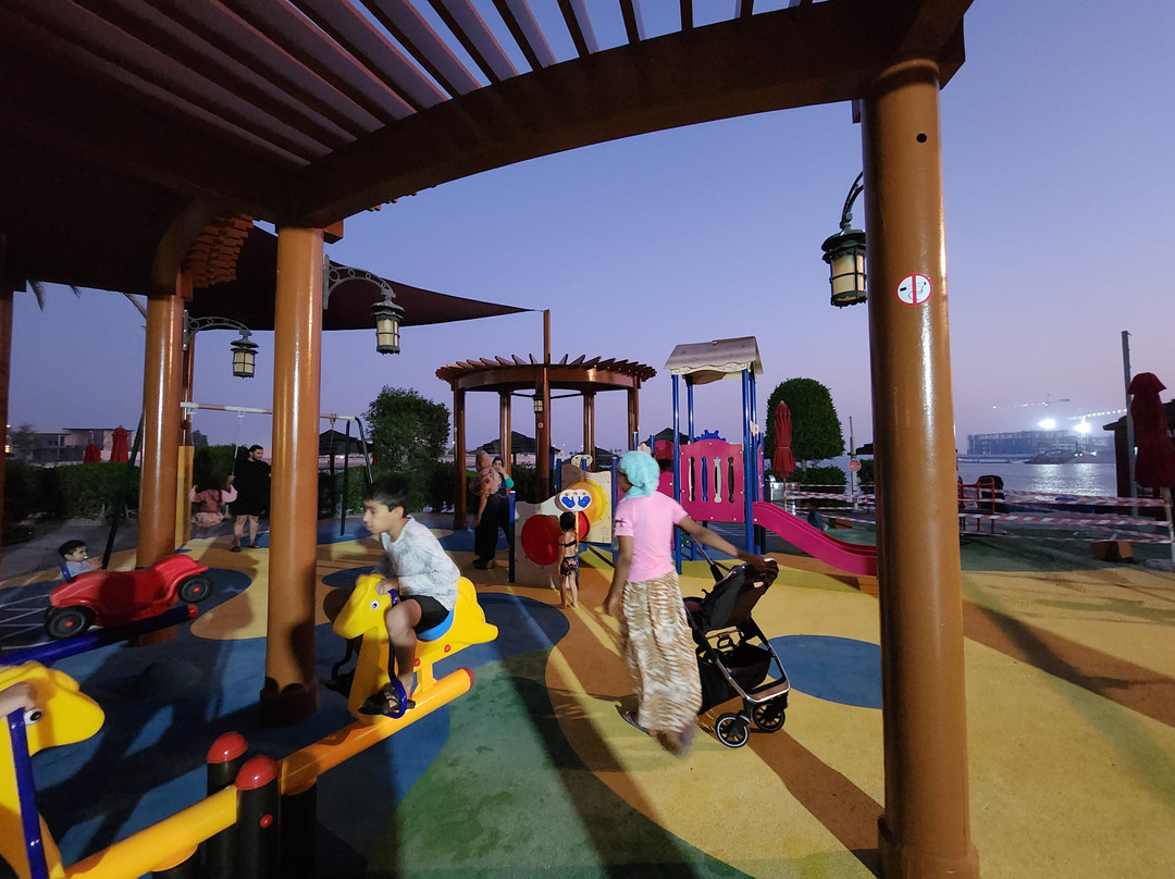 卡利迪雅雷哈安罗塔纳宫酒店主图