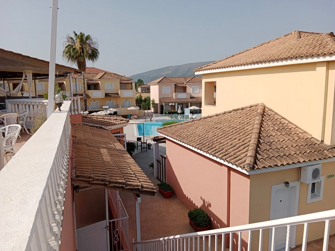 艾克勒索特泽菲罗斯宾馆主图