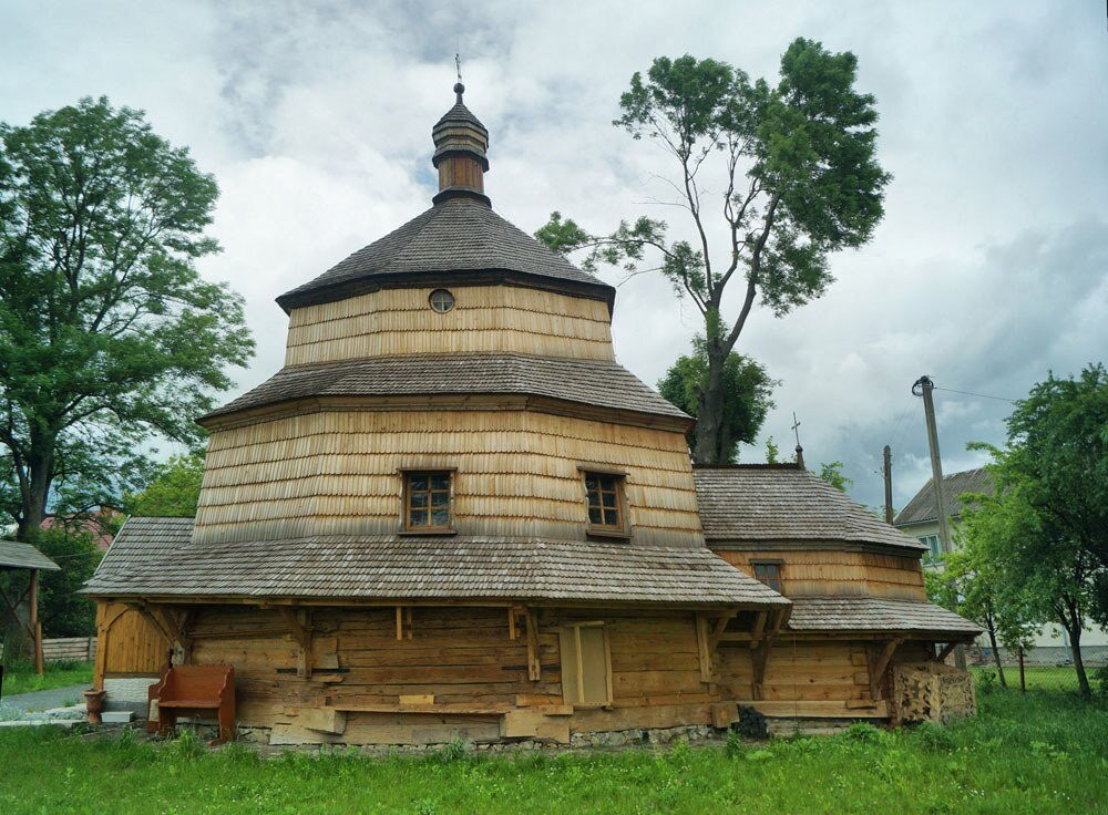 Church Of St. Paraskeva-Busk必去景点