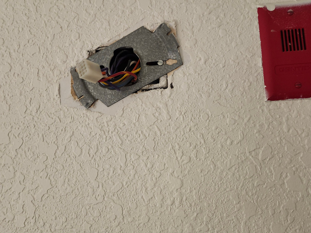 La Quinta Inn & Suites by Wyndham Milwaukee SW New Berlin主图