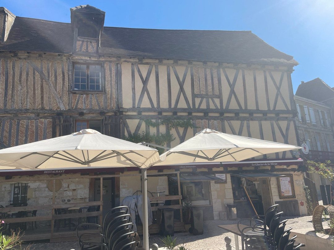 Place de la Myrpe景点图片