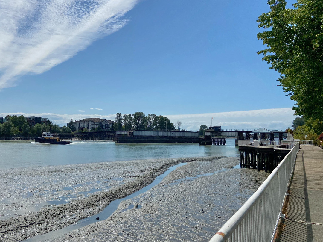 Quayside Esplanade & Boardwalk景点图片