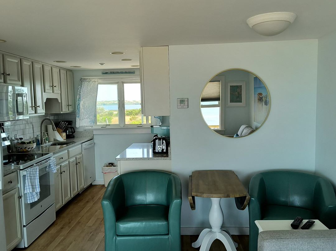 Crow's Nest Resort主图