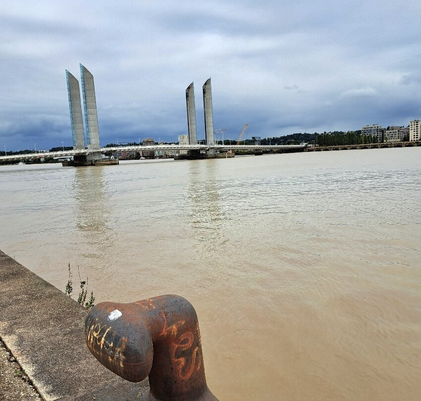 Quai des Marques-波尔多必去景点