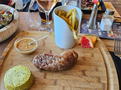 Le Plan d'Eau du Pas des Ondes-Cornillon-sur-l'Oule必去景点