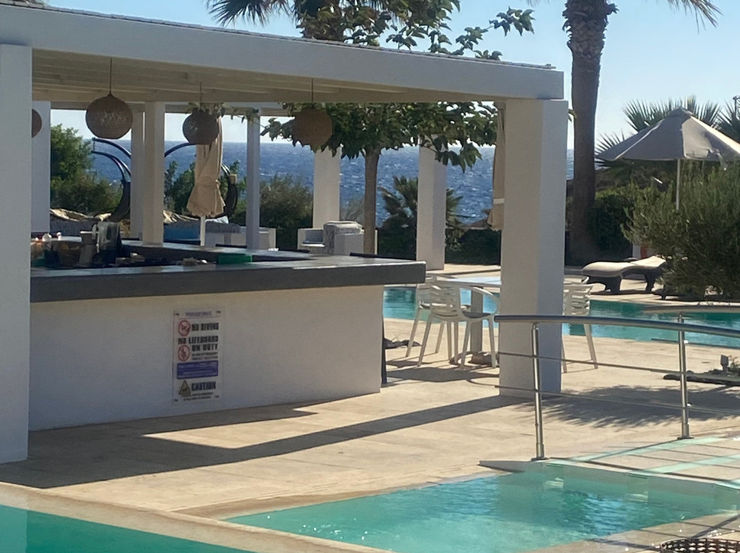 Aurora Luxury Suites主图