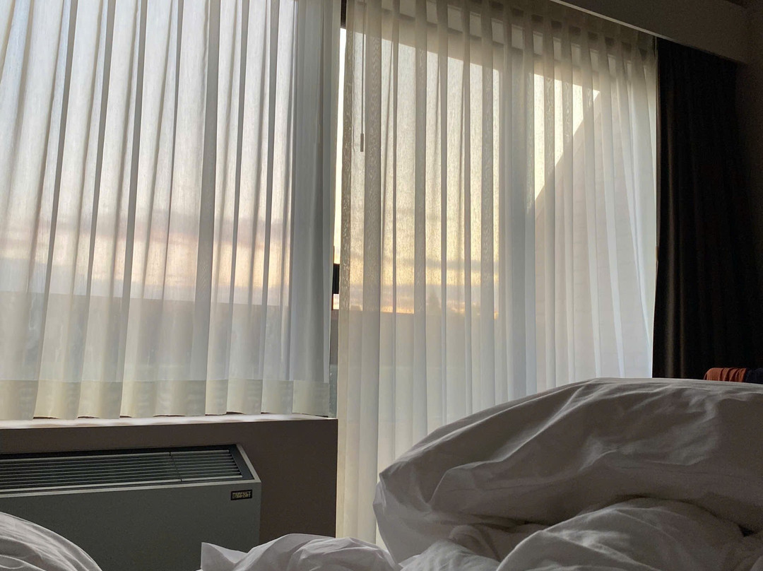 大使馆酒店主图