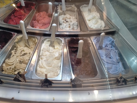 Merci' Gelati & Co-切塞纳蒂科必去景点