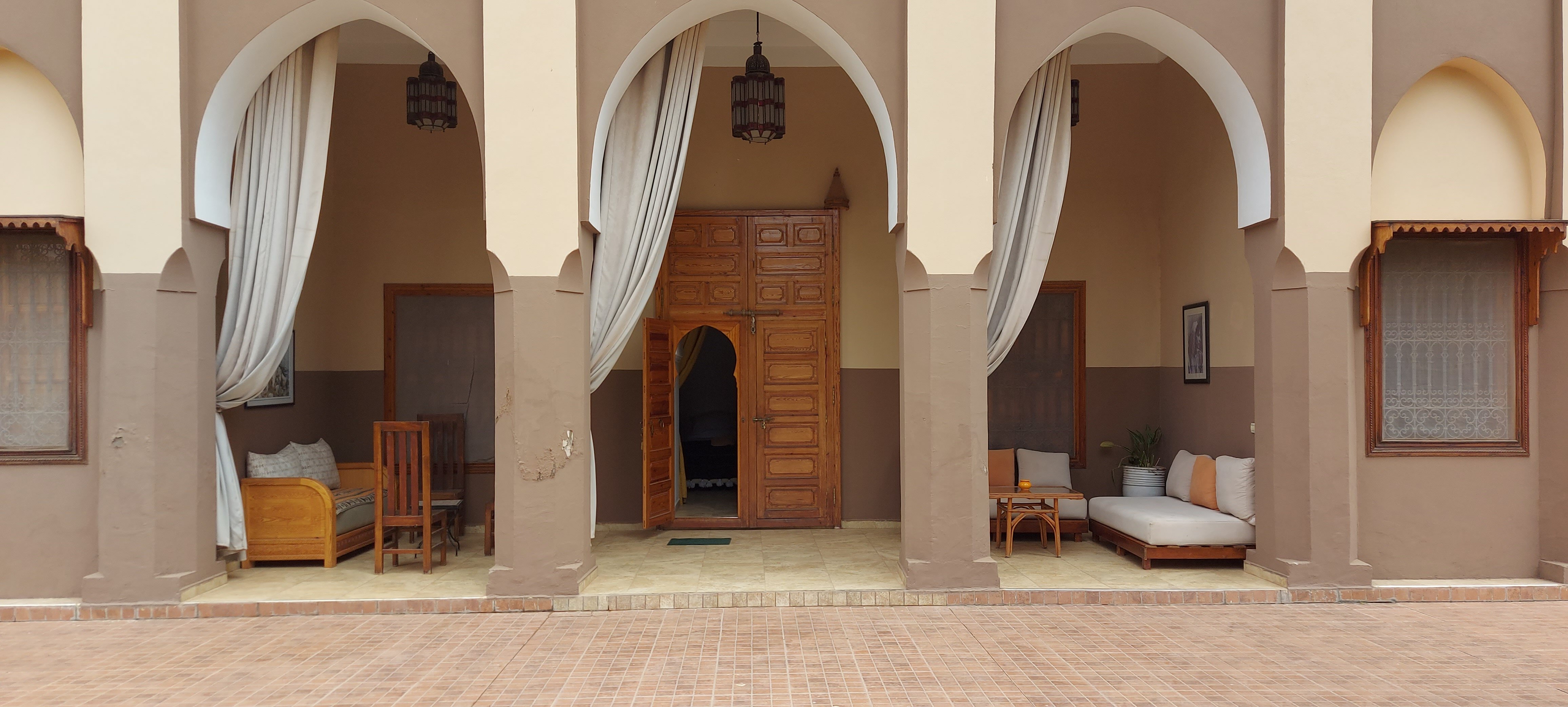 Riad Sougtani-客卧