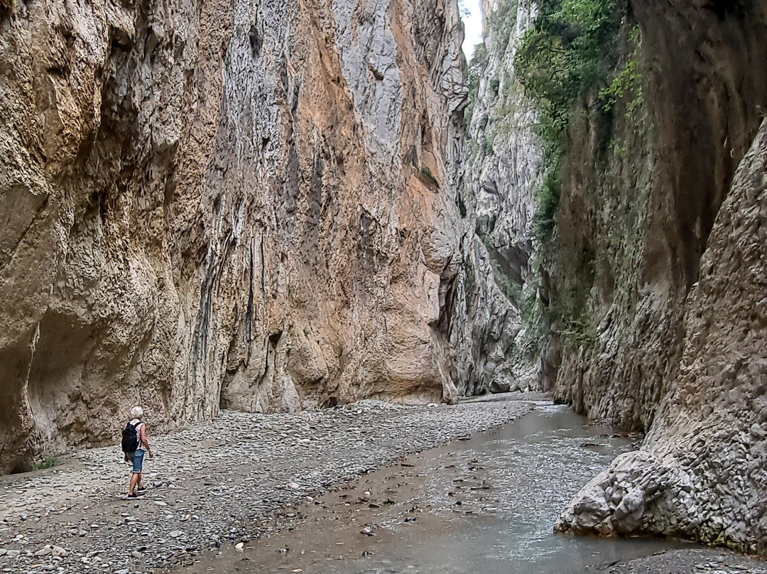 Kanioni I Holtes-Gramsh必去景点
