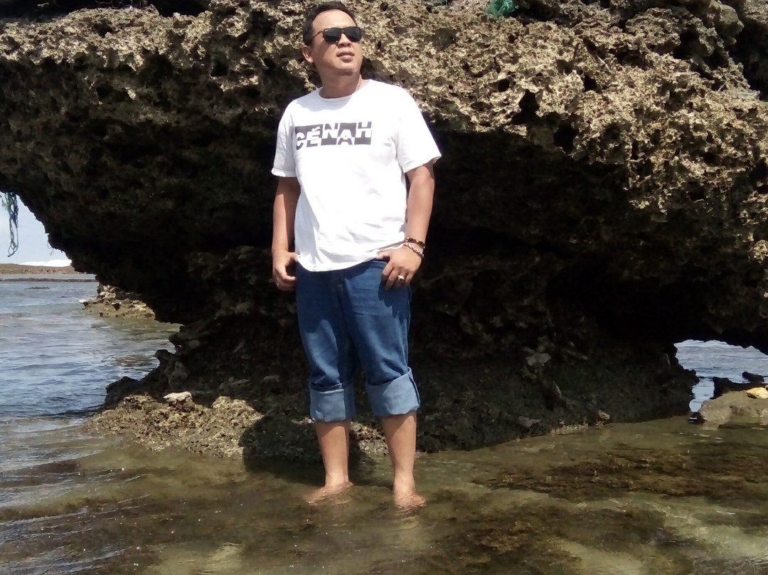 Minajaya Beach-苏加武眉必去景点