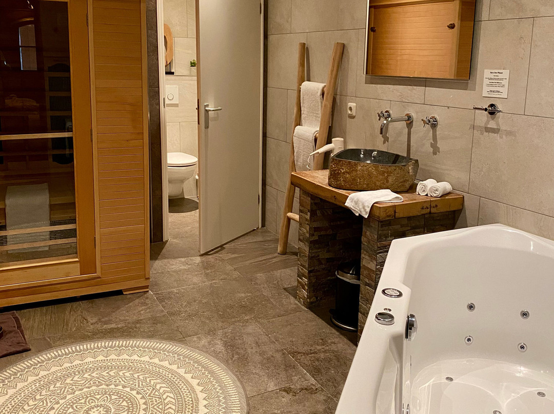 德夫洛范斯塔佛伦酒店主图