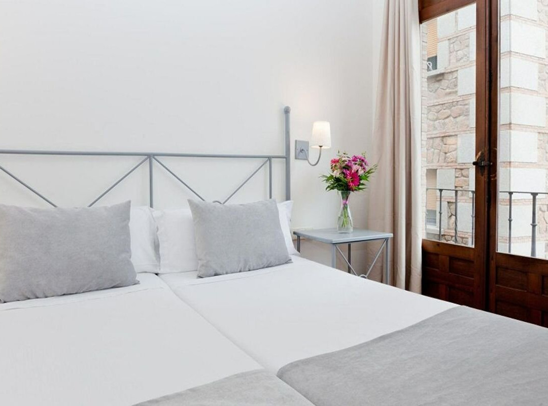 托莱多帝国酒店主图